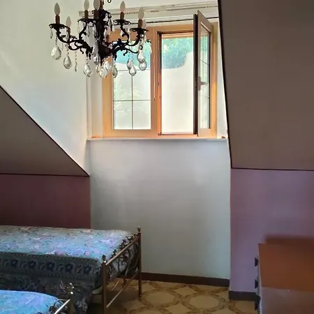 Casa Vacanze Linda Apartment